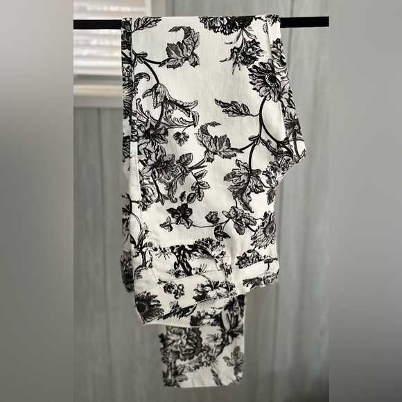 Virgin Only Black and White - Picture 1 of 7